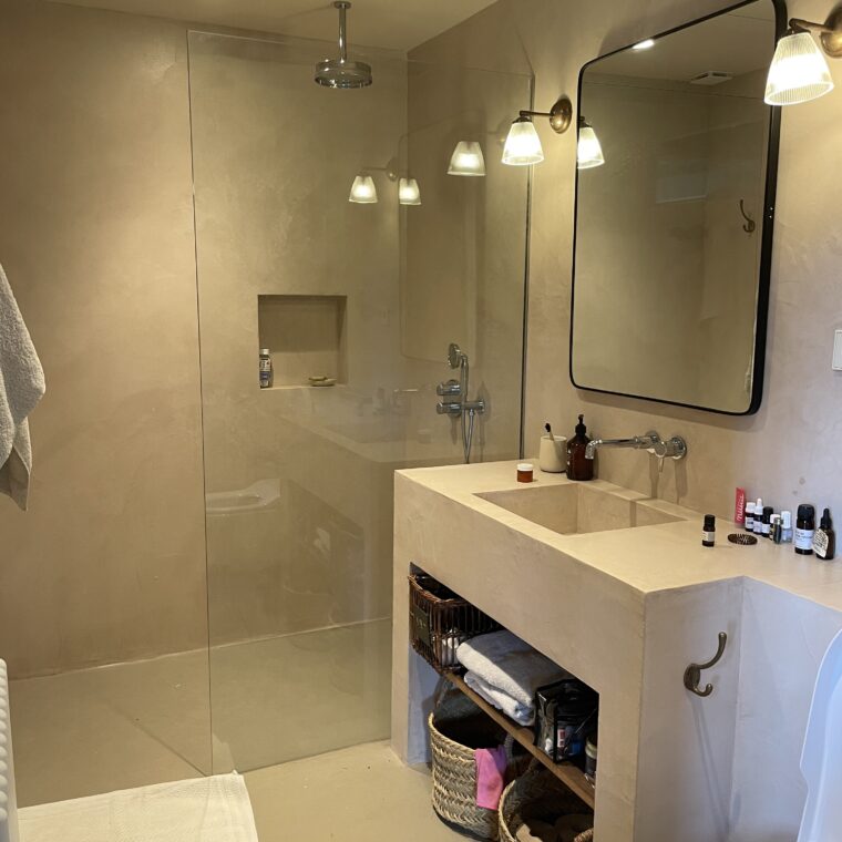 CVNu5SC9QKS2vmsKgQFW9Q rotated