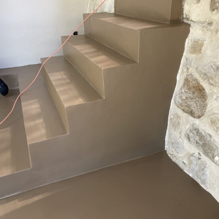 mykAr7xLTjGUdVwHtm9NUg